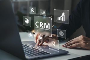 چگونه یک CRM مناسب انتخاب کنیم؟